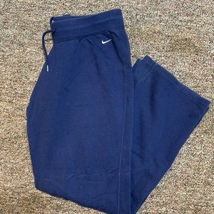 Nike men’s size Large sweatpants Navy